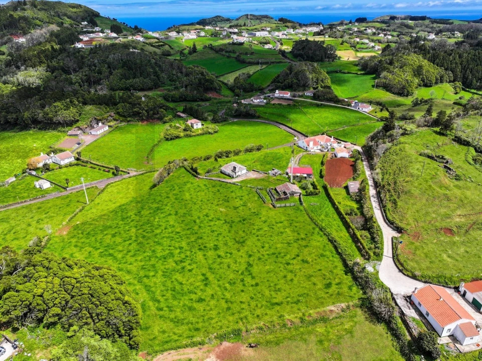 Terreno para Venda em Santo Espirito Foto 2
