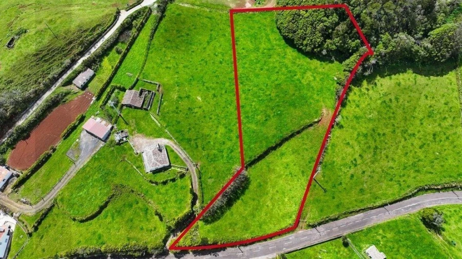 Terreno para Venda em Santo Espirito