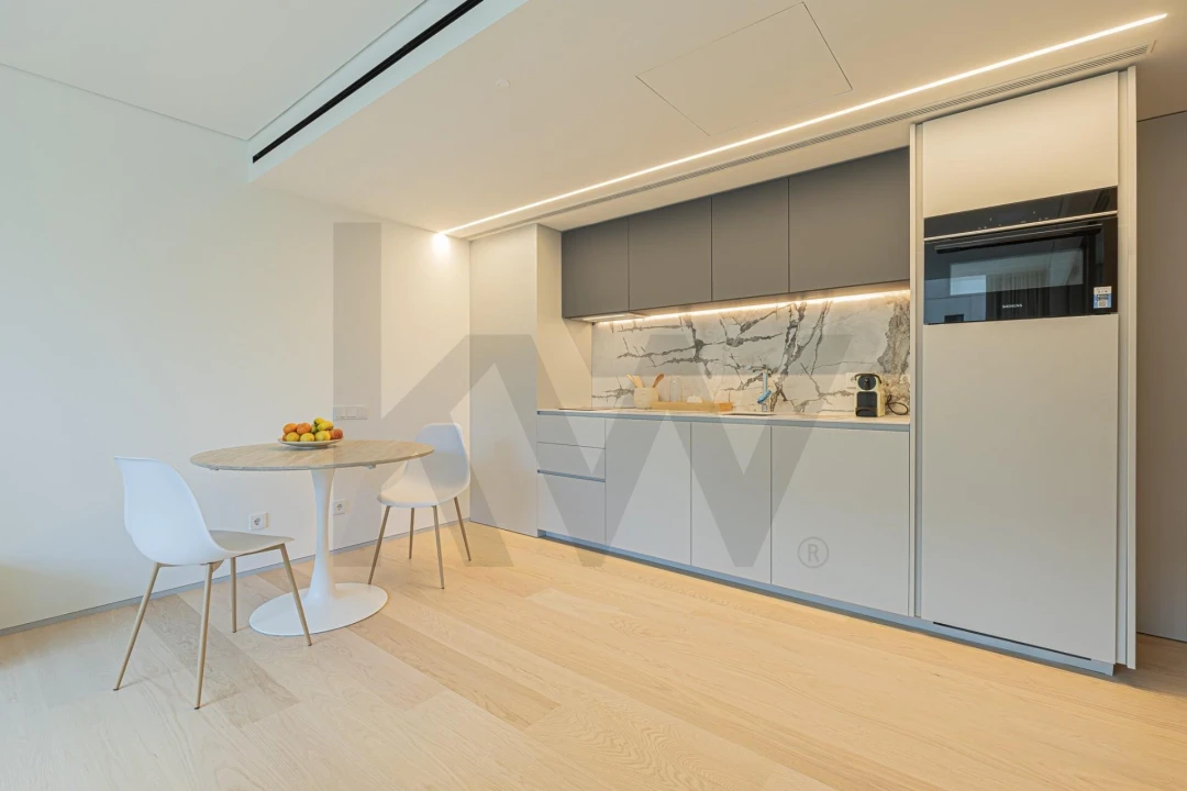 Apartamento T1 para Arrendamento em Areeiro Foto 2