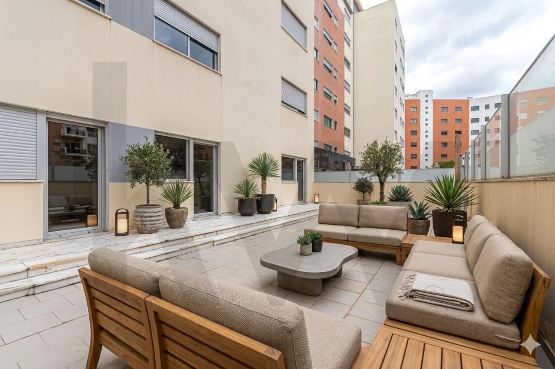 Apartamento T4 para Venda em Parque das Nações Foto 1
