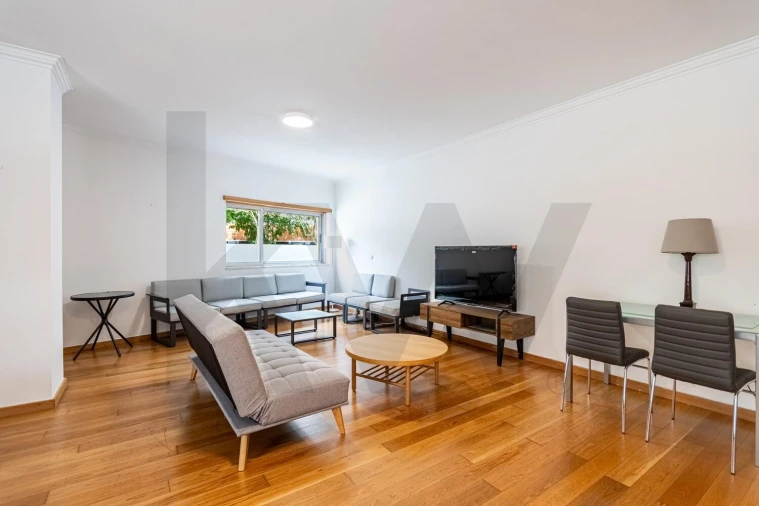 Apartamento T4 para Venda em Parque das Nações Foto 12