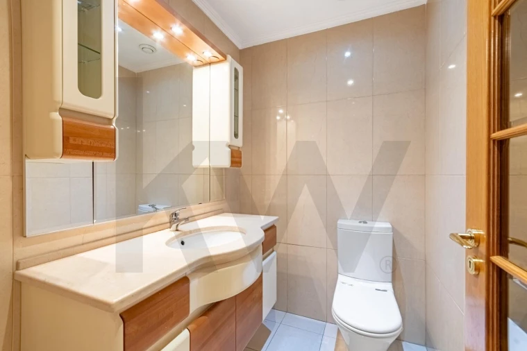 Apartamento T4 para Venda em Parque das Nações Foto 17