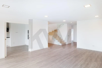 Apartamento T5 para Venda em Montijo e Afonsoeiro