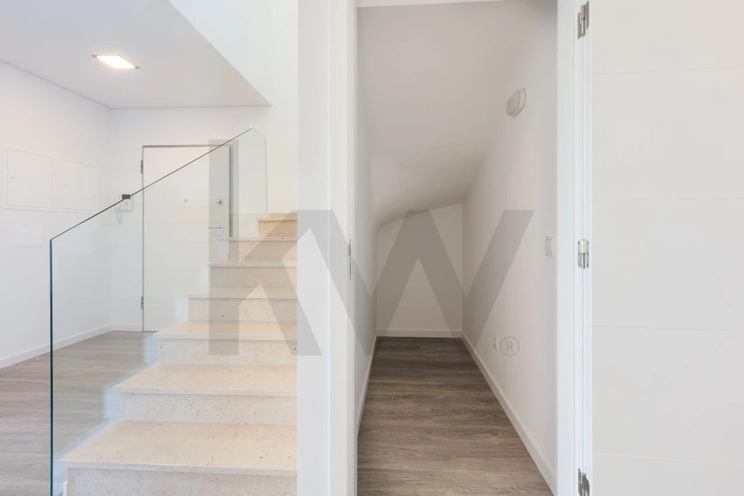Apartamento T5 para Venda em Montijo e Afonsoeiro Foto 42