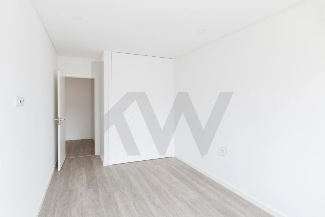 Apartamento T5 para Venda em Montijo e Afonsoeiro Foto 30