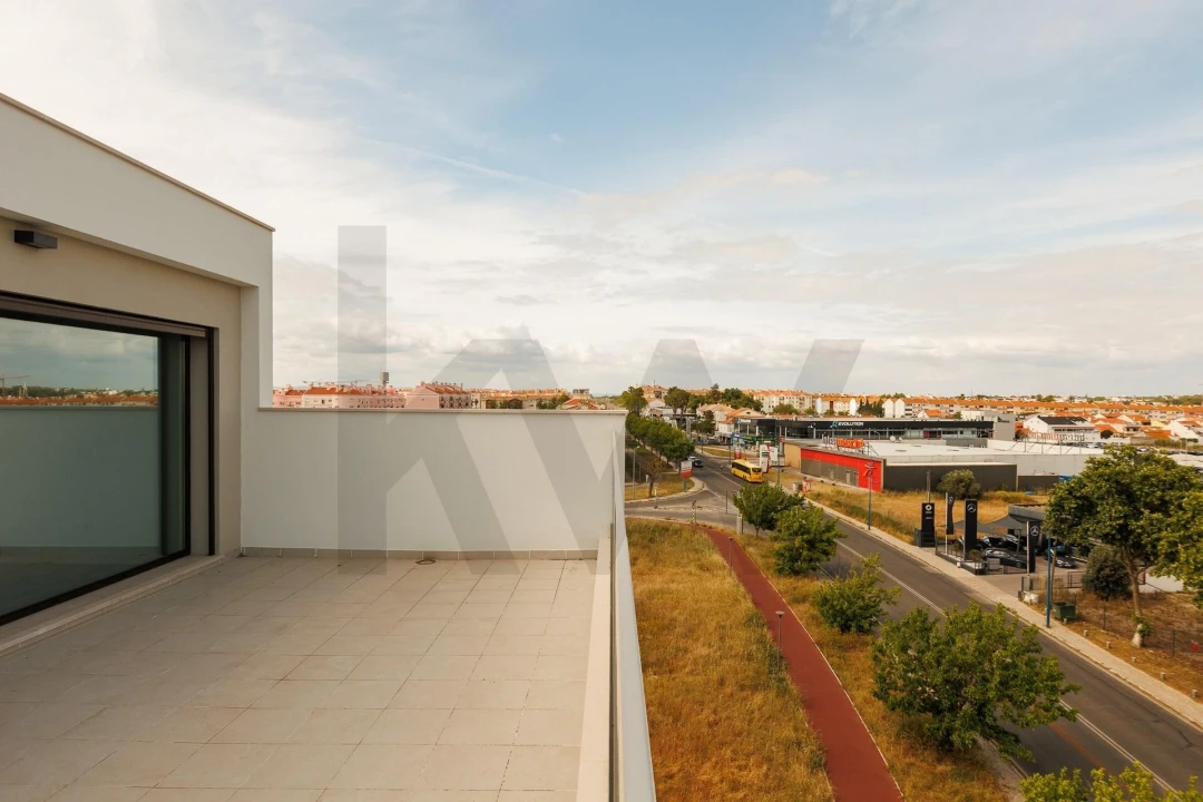 Apartamento T5 para Venda em Montijo e Afonsoeiro Foto 61