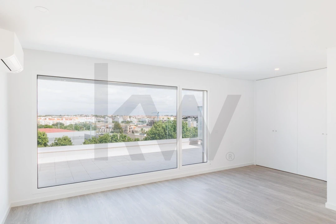 Apartamento T5 para Venda em Montijo e Afonsoeiro Foto 45