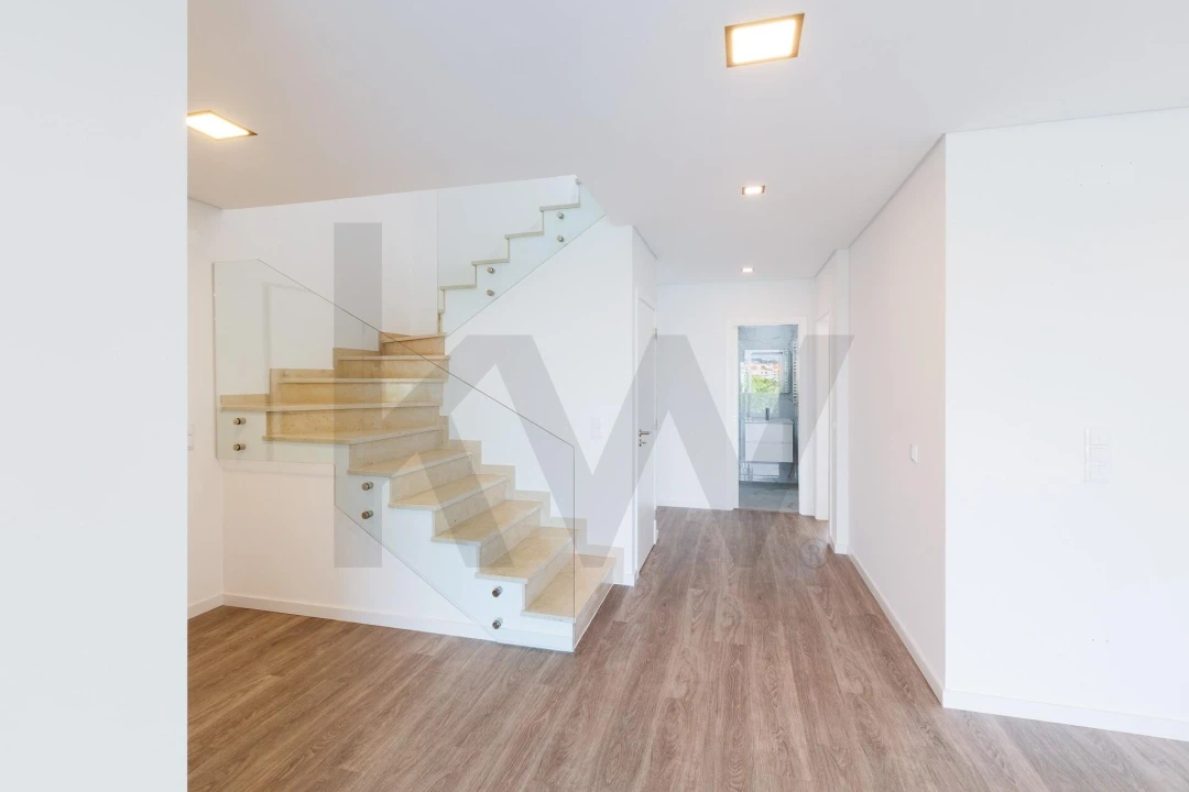 Apartamento T5 para Venda em Montijo e Afonsoeiro Foto 26