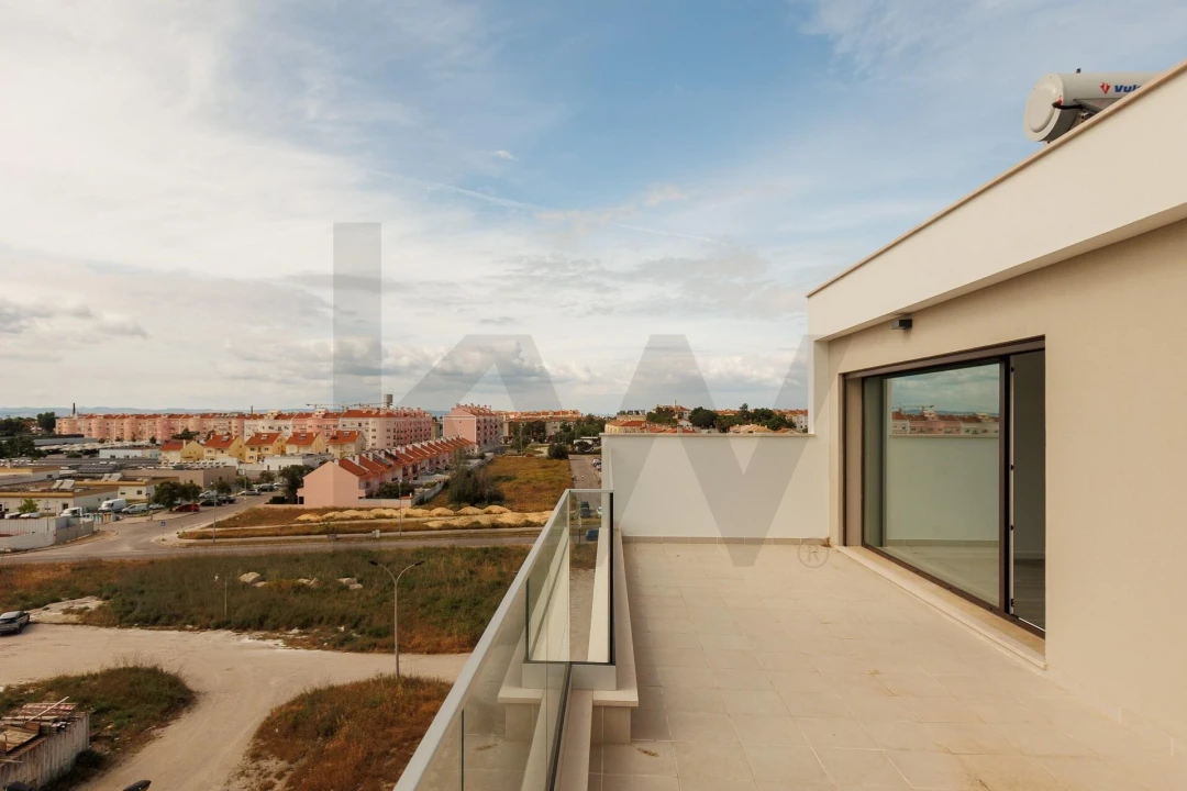 Apartamento T5 para Venda em Montijo e Afonsoeiro Foto 64