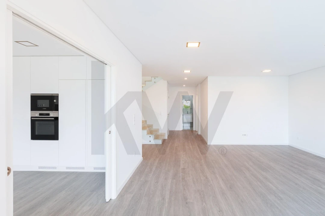 Apartamento T5 para Venda em Montijo e Afonsoeiro Foto 13