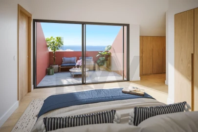 Moradia T4 para Venda em Funchal (São Pedro)