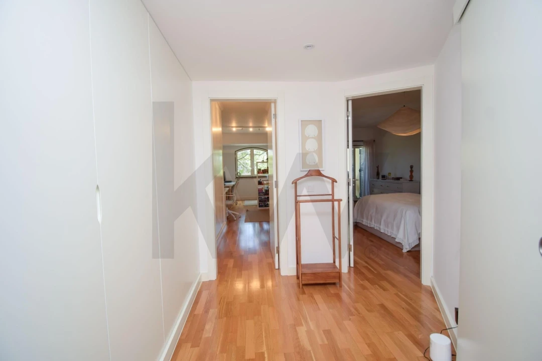 Apartamento T2 para Venda em Carcavelos e Parede Foto 28