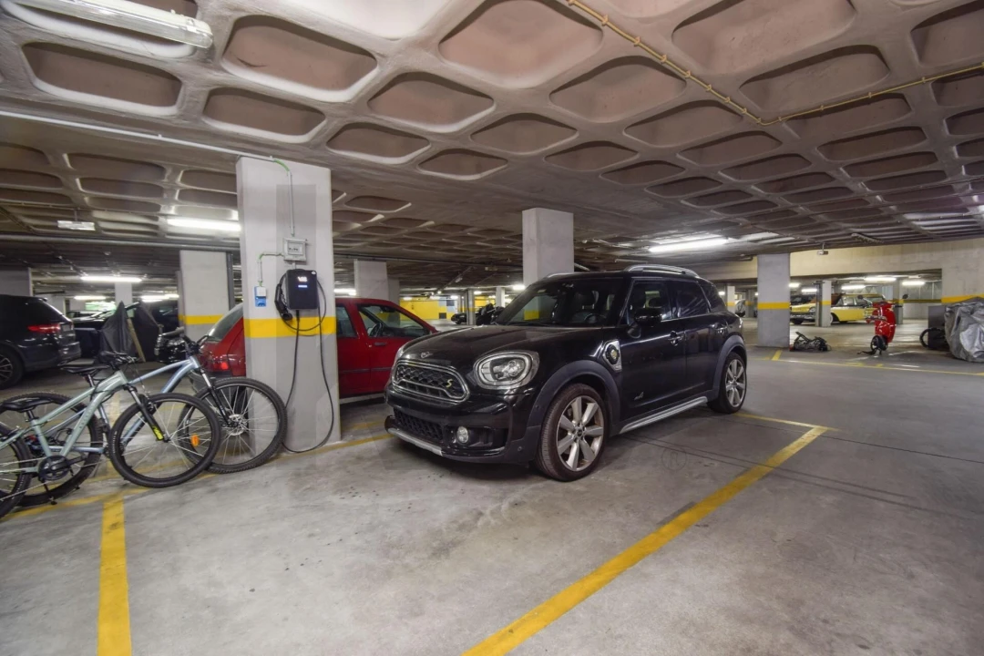 Apartamento T2 para Venda em Carcavelos e Parede Foto 45