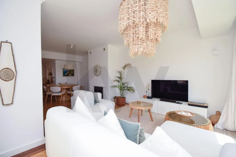 Apartamento T2 para Venda em Carcavelos e Parede Foto 6