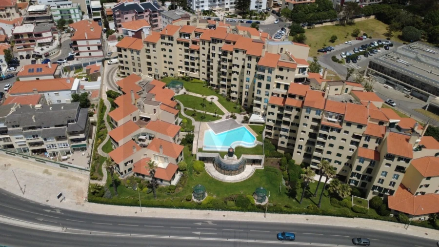 Apartamento T2 para Venda em Carcavelos e Parede Foto 40