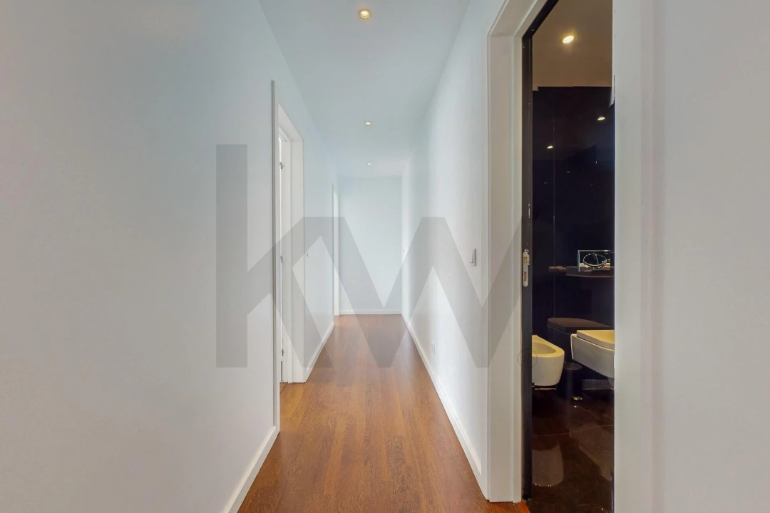 Apartamento T4 para Venda em Alcantara Foto 29