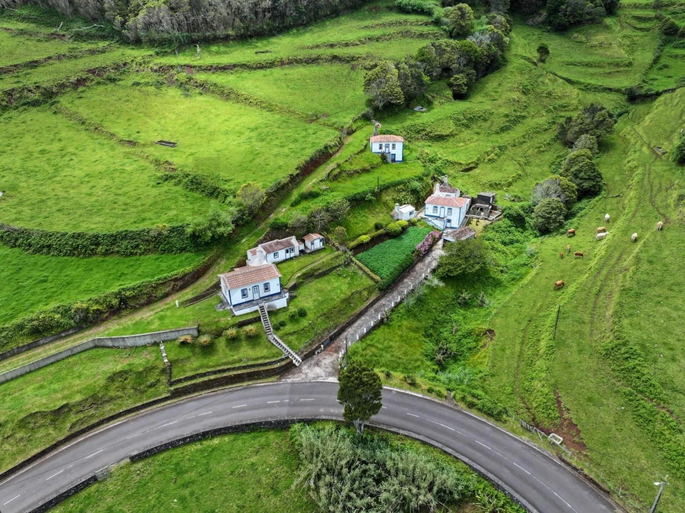 Moradia T1 para Venda em Santa Barbara Foto 9