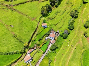 Moradia T1 para Venda em Santa Barbara