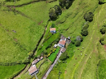 Moradia T1 para Venda em Santa Barbara