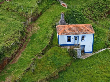 Moradia T1 para Venda em Santa Barbara