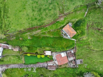 Moradia T1 para Venda em Santa Barbara