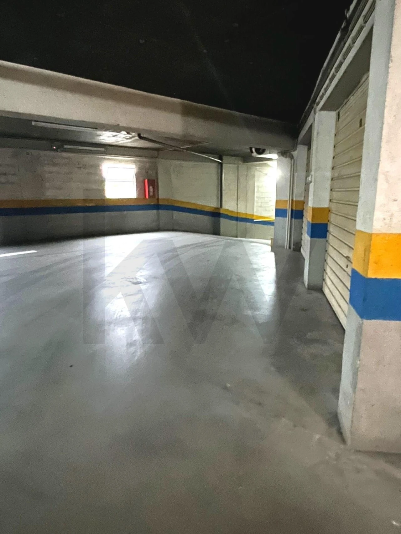Garagem para Venda em Póvoa de Santa Iria e Forte da Casa Foto 11