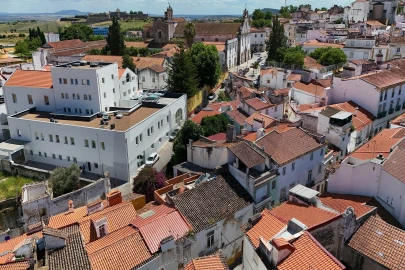 Moradia T8 para Venda em Barbacena e Vila Fernando