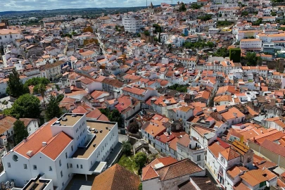 Moradia T8 para Venda em Barbacena e Vila Fernando