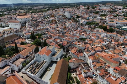 Moradia T8 para Venda em Barbacena e Vila Fernando