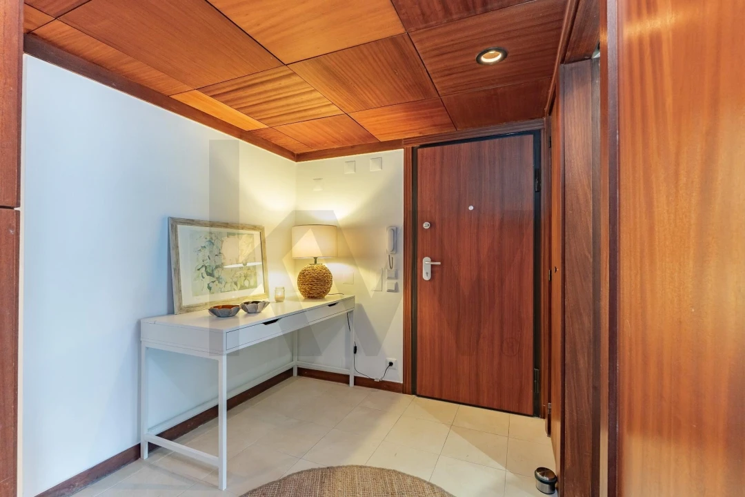 Apartamento T2 para Arrendamento em Areeiro Foto 22