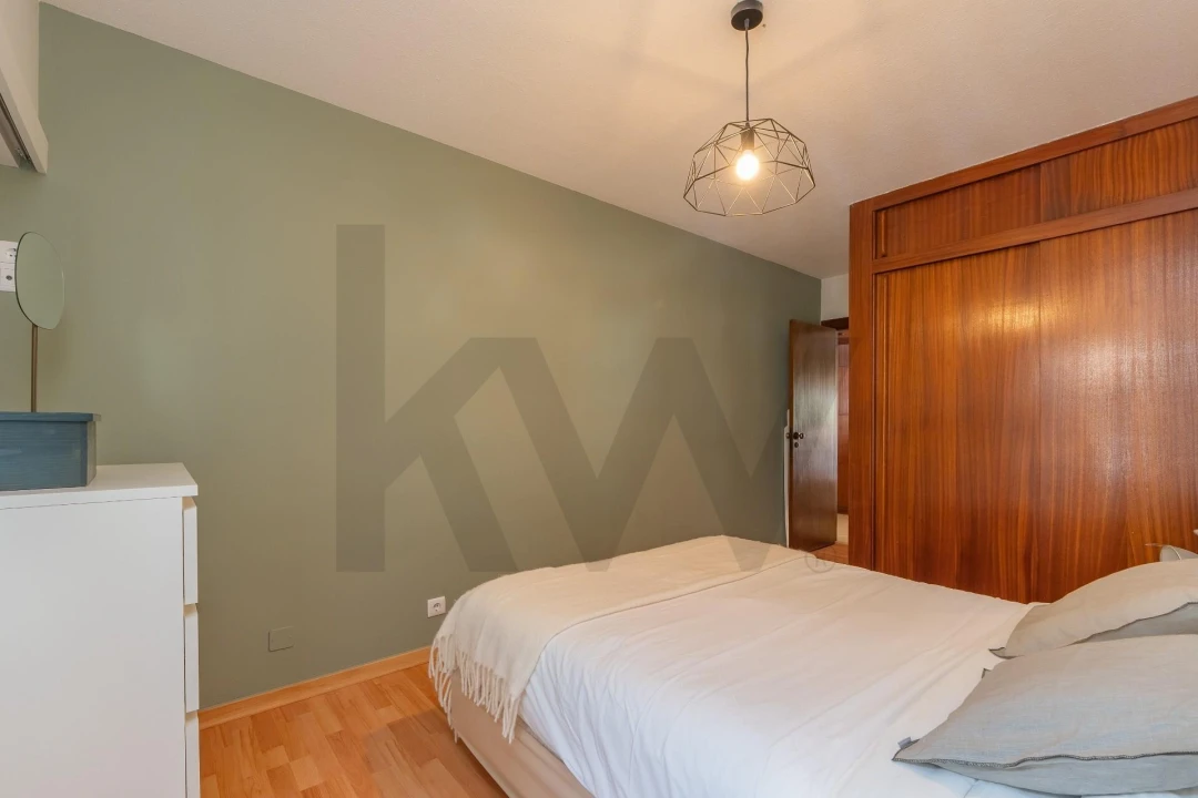 Apartamento T2 para Arrendamento em Areeiro Foto 7
