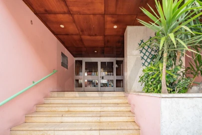Apartamento T2 para Arrendamento em Areeiro