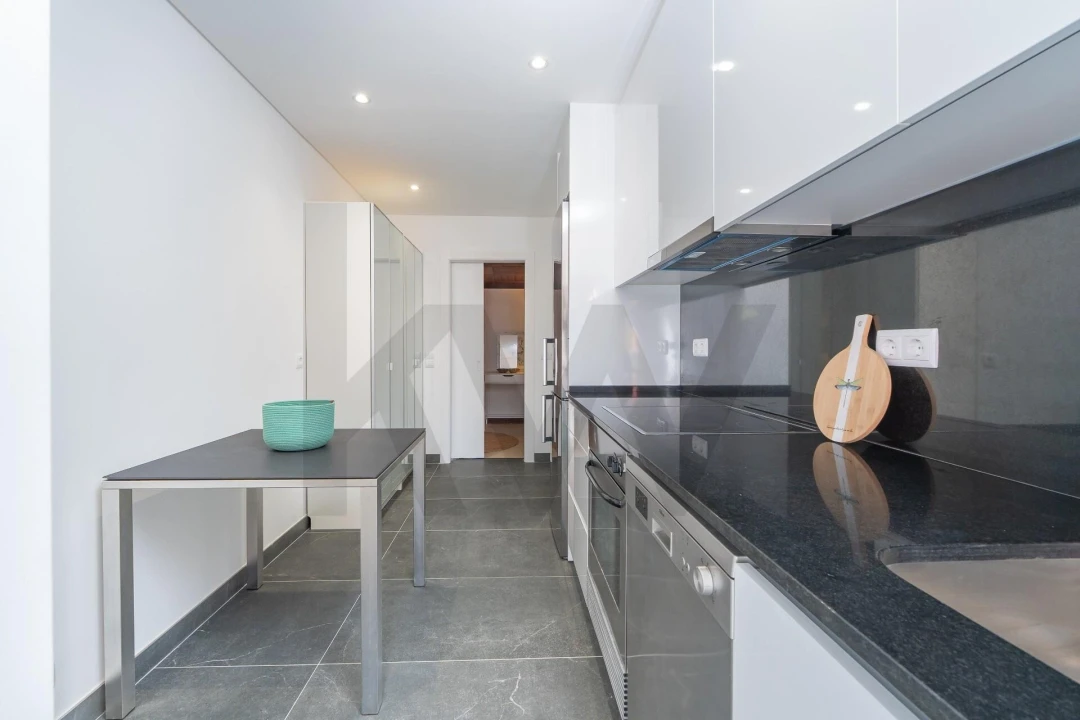 Apartamento T2 para Arrendamento em Areeiro Foto 26