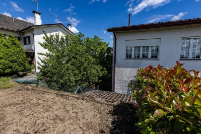 Moradia T4 para Venda em Santa Comba Dão e Couto do Mosteiro