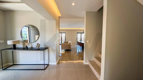 Moradia T4 para Venda em Lordelo
