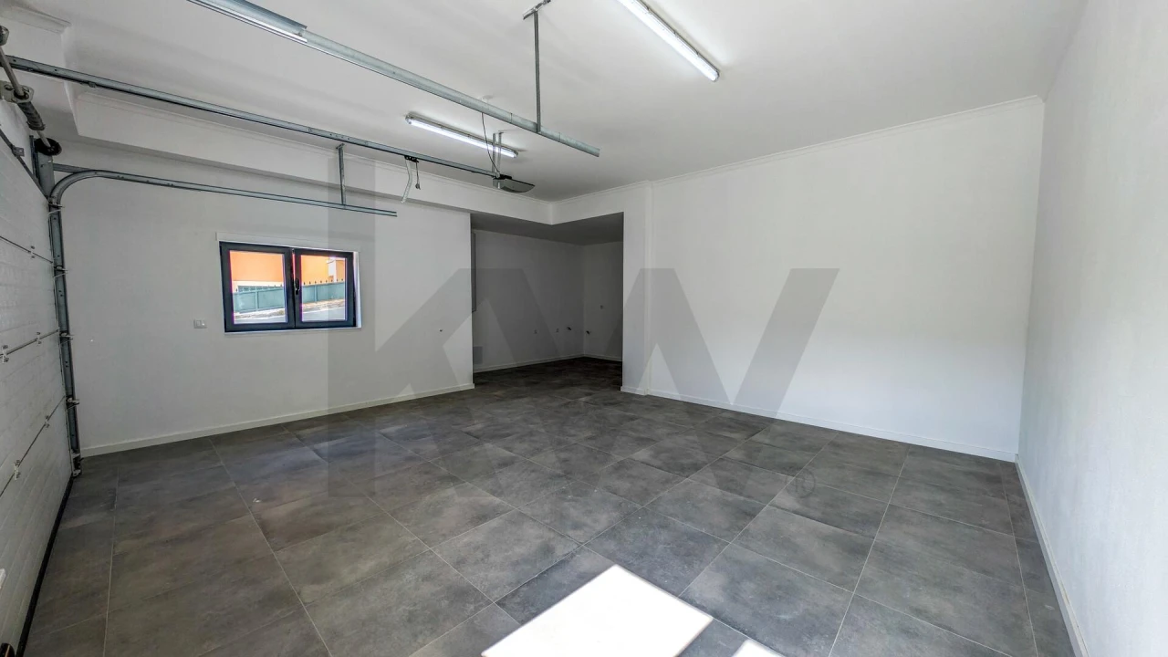 Moradia T4 para Venda em Lordelo Foto 68