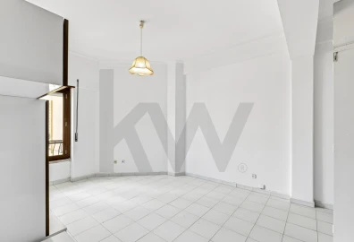 Apartamento T1 para Arrendamento em Oeiras e São Julião da Barra, Paço de Arcos e Caxias