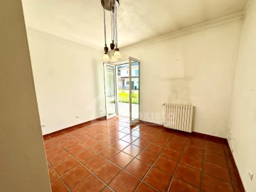 Moradia T6 para Venda em Lousã e Vilarinho