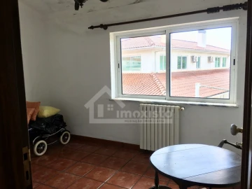 Moradia T6 para Venda em Lousã e Vilarinho