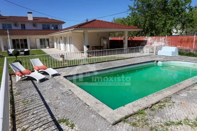 Moradia T6 para Venda em Lousã e Vilarinho
