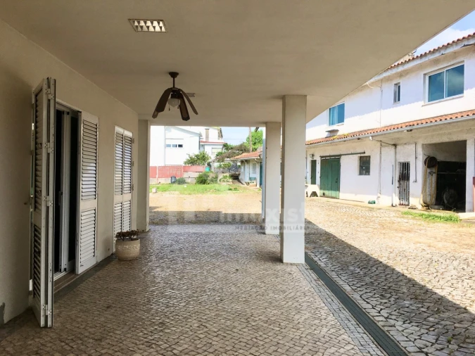 Moradia T6 para Venda em Lousã e Vilarinho Foto 5