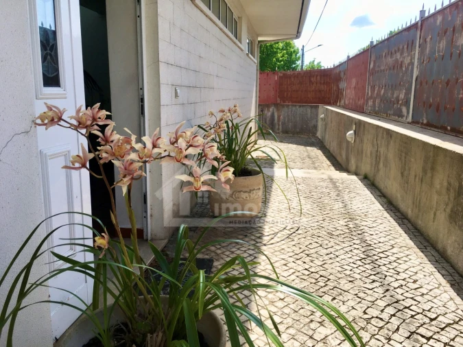 Moradia T6 para Venda em Lousã e Vilarinho Foto 7