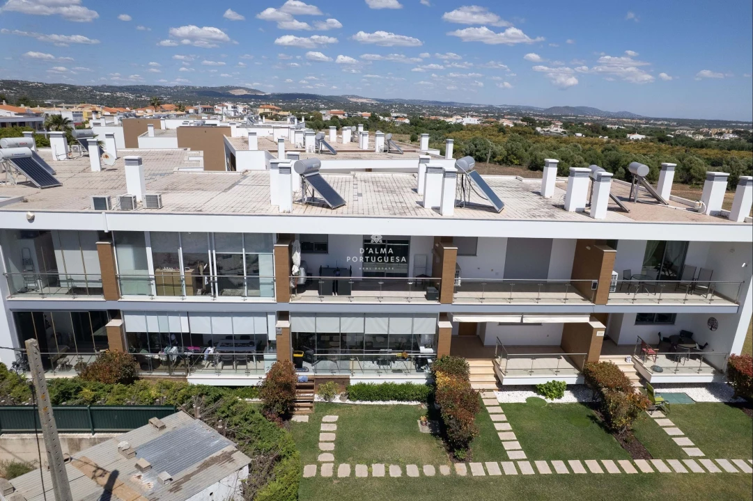 Moradia T2 para Venda em Albufeira e Olhos de Água Foto 6