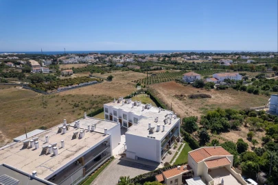 Moradia T2 para Venda em Albufeira e Olhos de Água