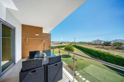 Moradia T2 para Venda em Albufeira e Olhos de Água