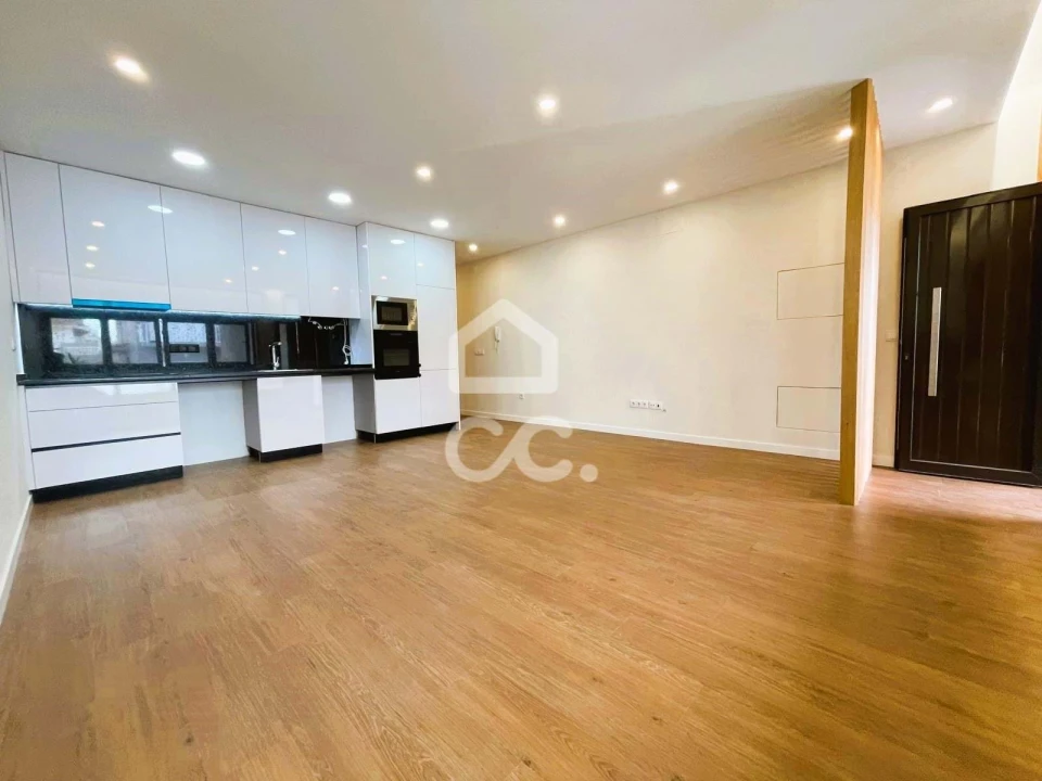 Apartamento T2 para Venda em Vila do Conde Foto 3
