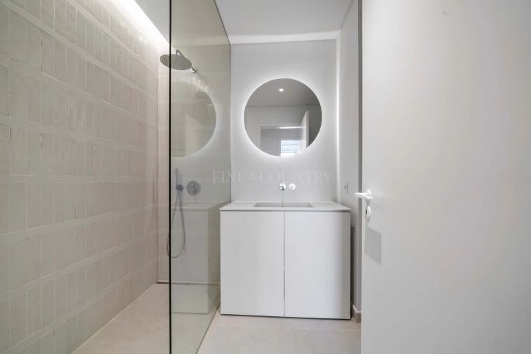 Apartamento T2 para Venda em Quarteira Foto 21