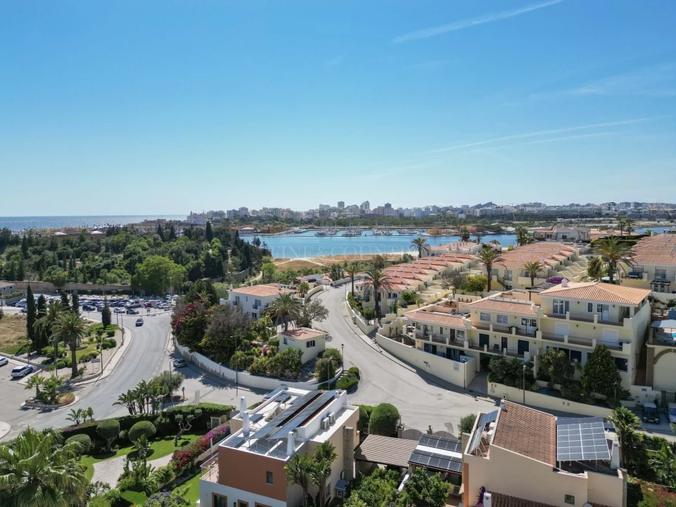 Apartamento T2 para Venda em Ferragudo Foto 22