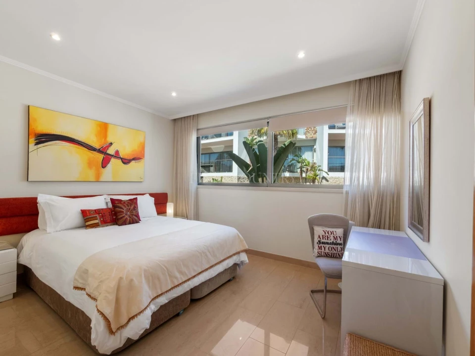 Apartamento T2 para Venda em Ferragudo Foto 12