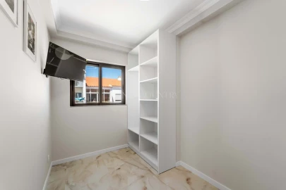 Apartamento T2 para Venda em Albufeira e Olhos de Água